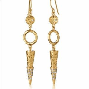 Melinda Maria Selena earrings!